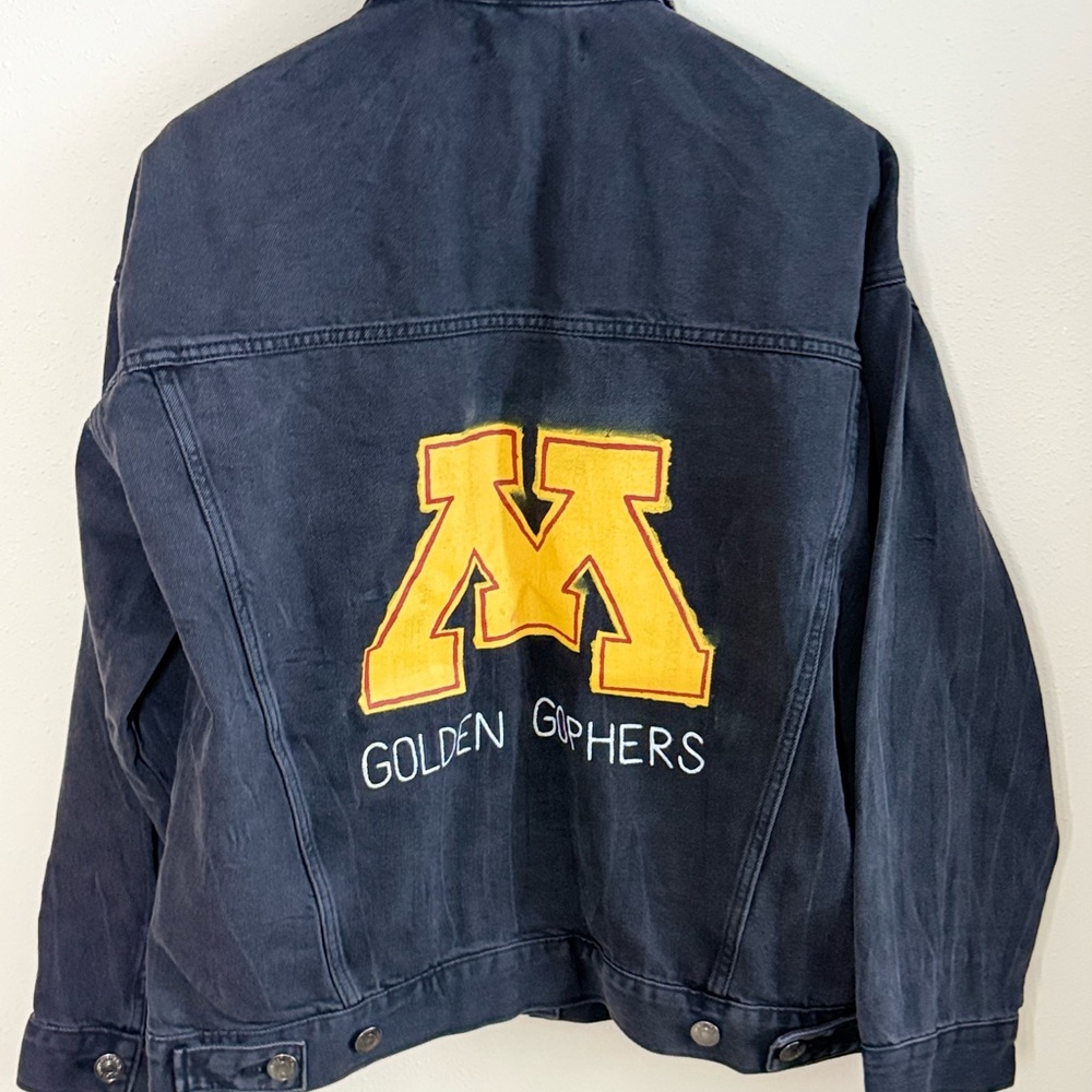 Minnesota Golden Gophers Hand Painted Denim Jacket Black Oversized Large - Picture 3 of 11